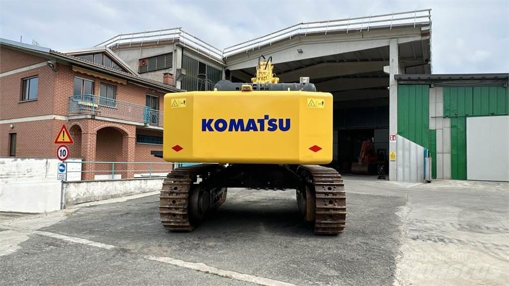 Komatsu PC700 LC-8E0 Roomikekskavaatorid