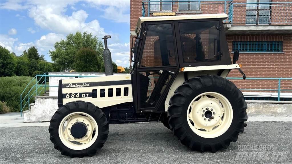 Lamborghini 684 DT Lumesahad