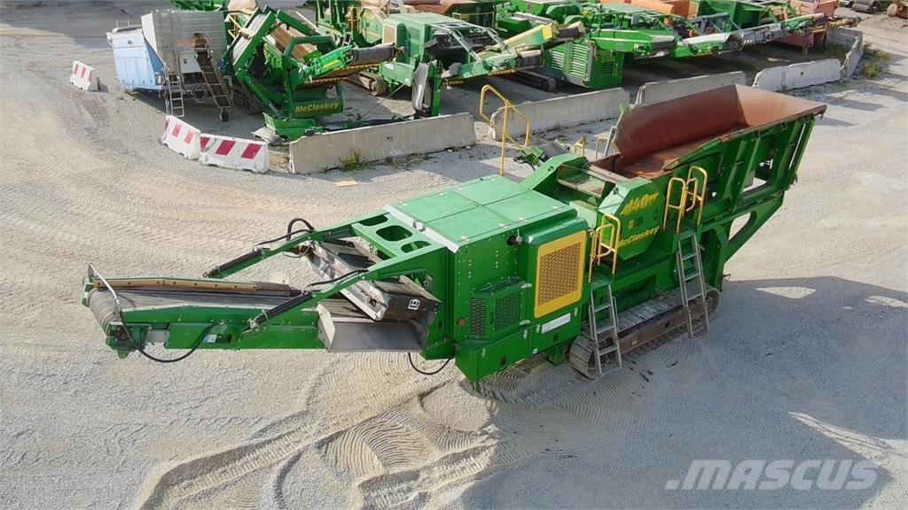 McCloskey J40 V2 Veskid