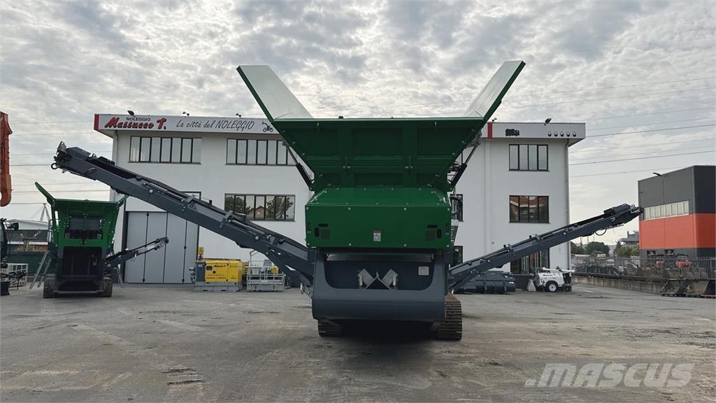 McCloskey R230 Jäätmete sorteerimisseadmed