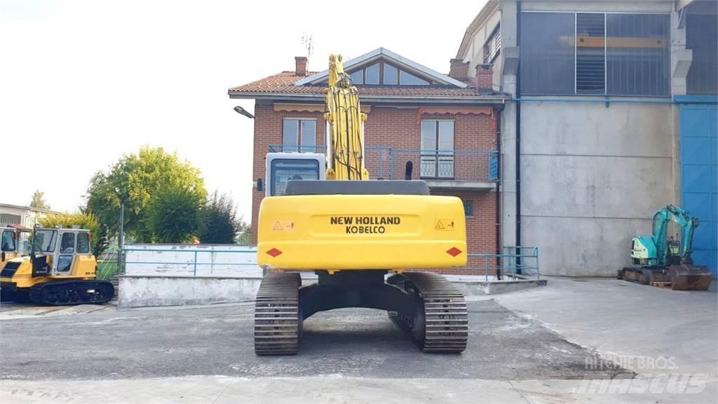 New Holland E305 Roomikekskavaatorid
