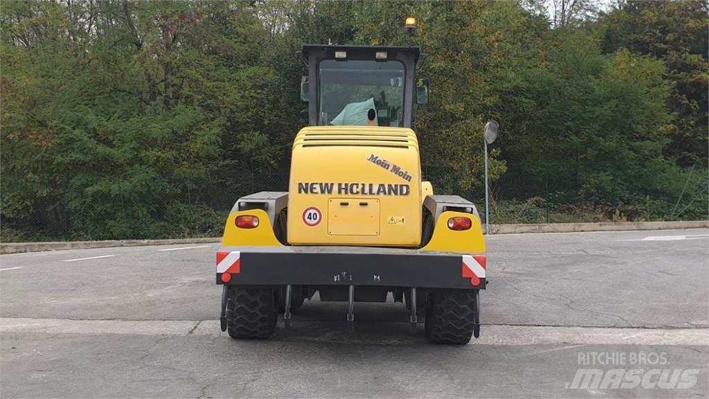 New Holland F.156.6/A Buldooserid