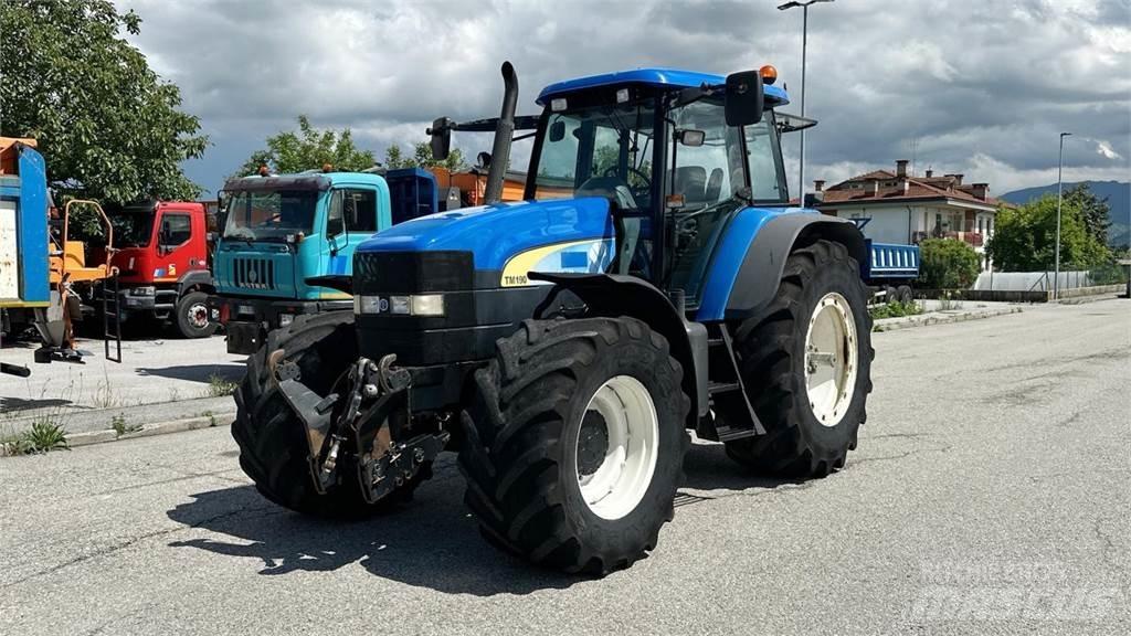 New Holland TM190 4X4 Lumesahad