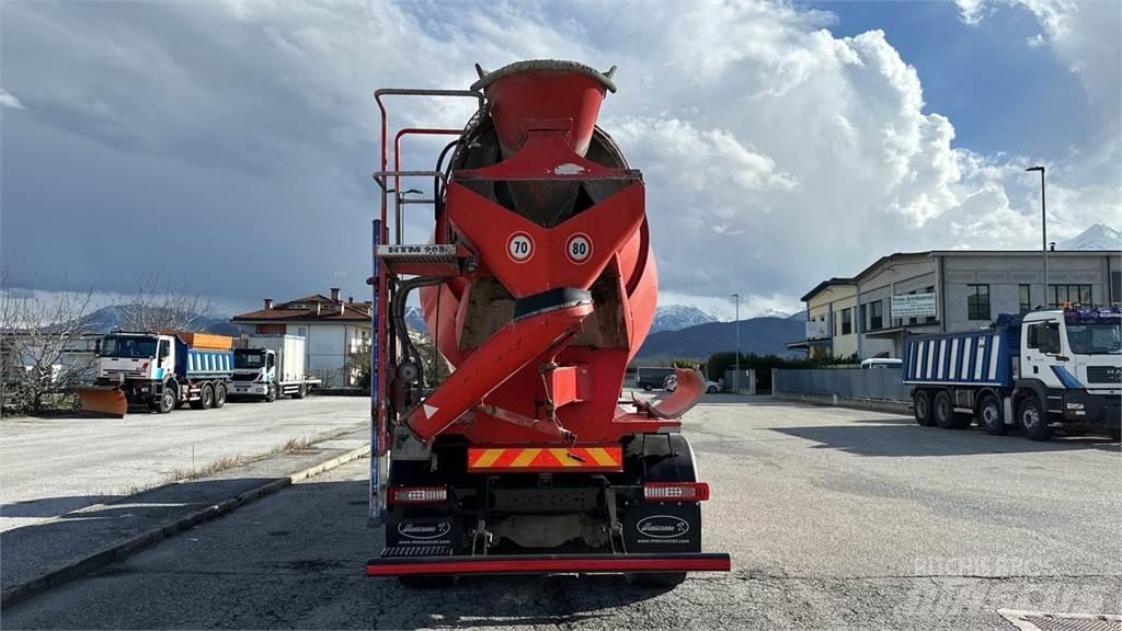 Renault C430 8x4 Betooniveokid