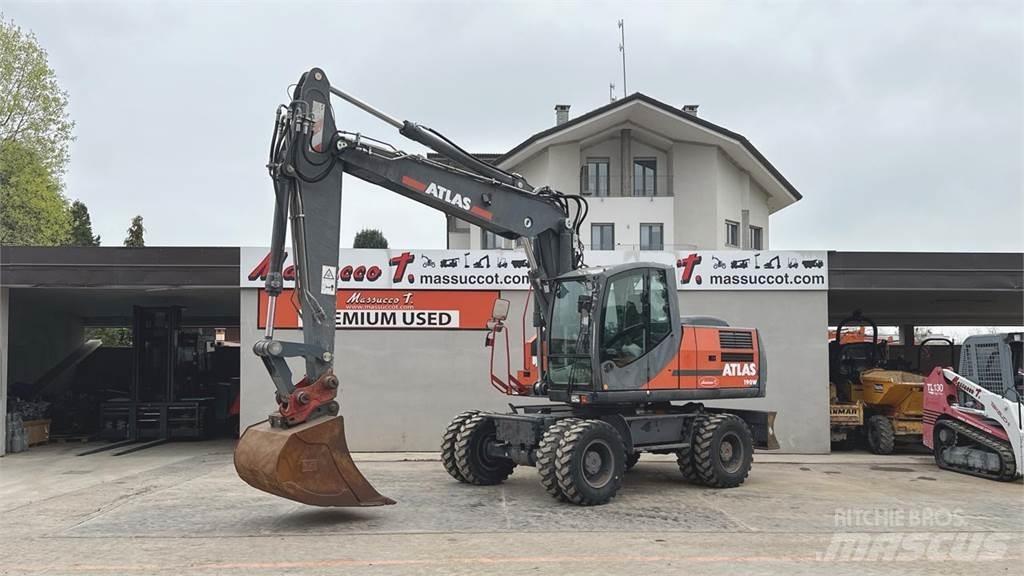Terex TW190 Ratasekskavaatorid
