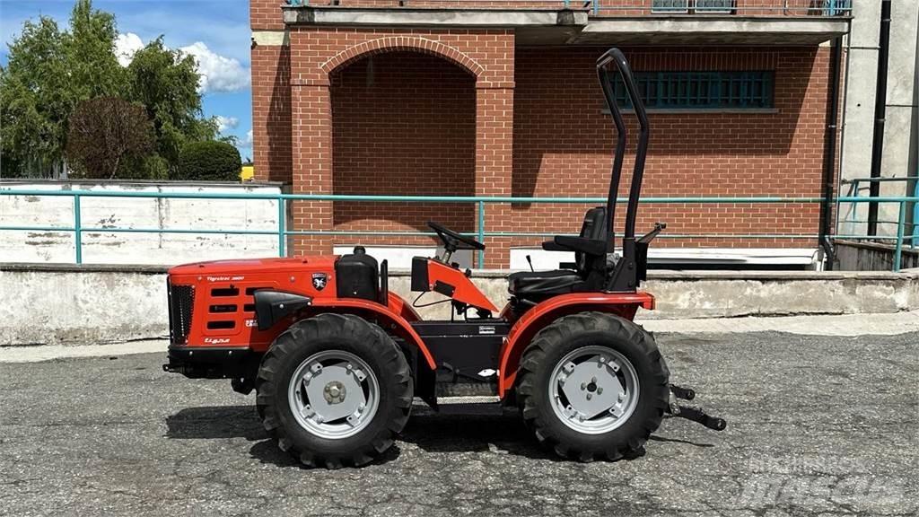  Tigretrac 3800 4x4 Lumesahad