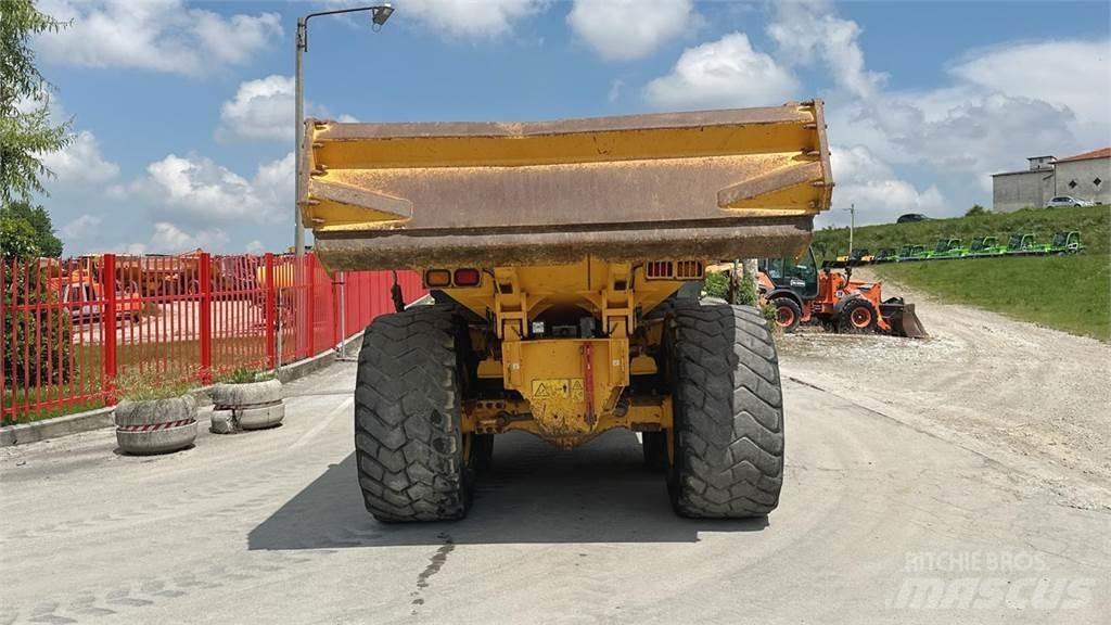 Volvo A30G 6x6 Väikekallurid