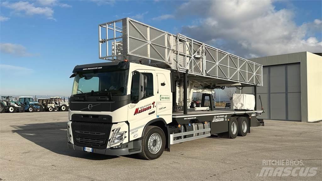 Volvo FM 11 BARIN 6x4 Auto korvtõstukid