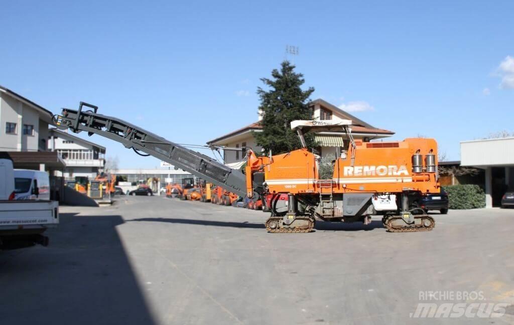 Wirtgen 1500 DC Asfaldi külmfreesimise masinad
