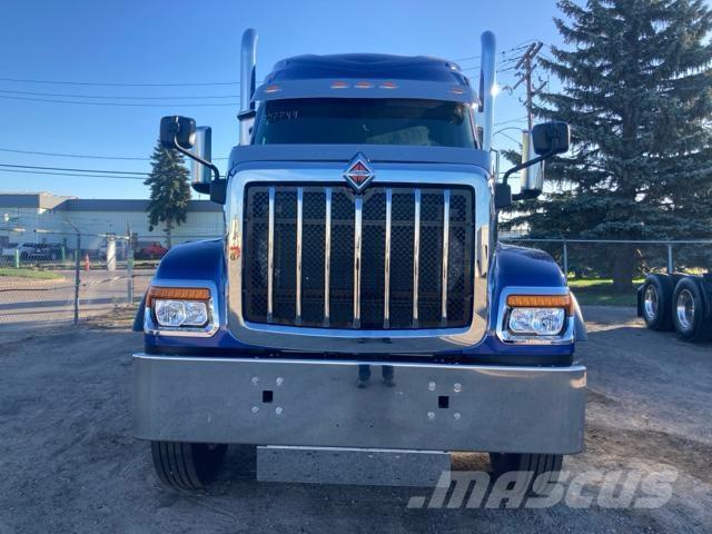 International HX Sadulveokid