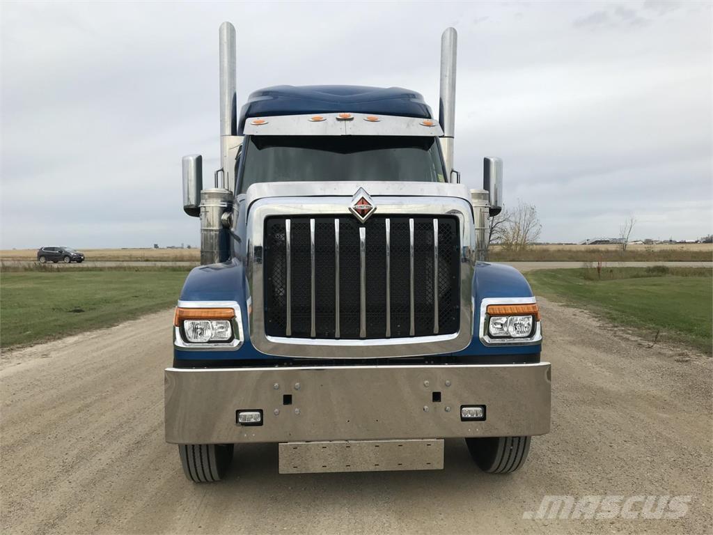 International HX Sadulveokid