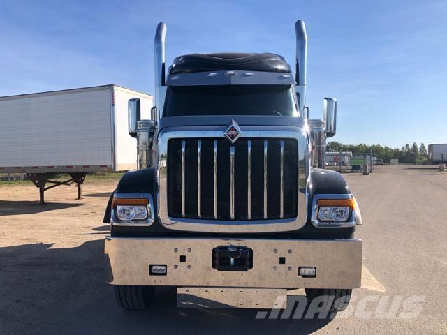 International HX Sadulveokid