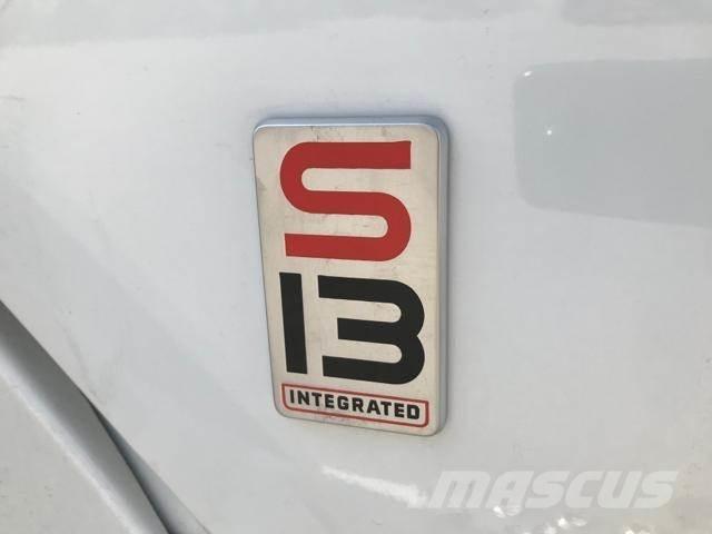 International LT Sadulveokid