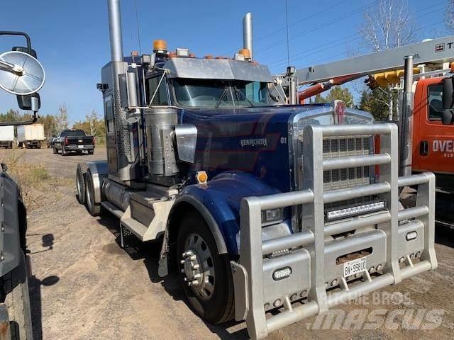 Kenworth W900 Sadulveokid