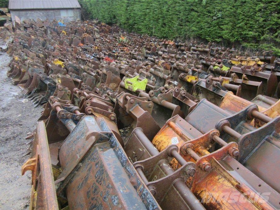  Choice of Buckets - POA Muud põllumajandusmasinad