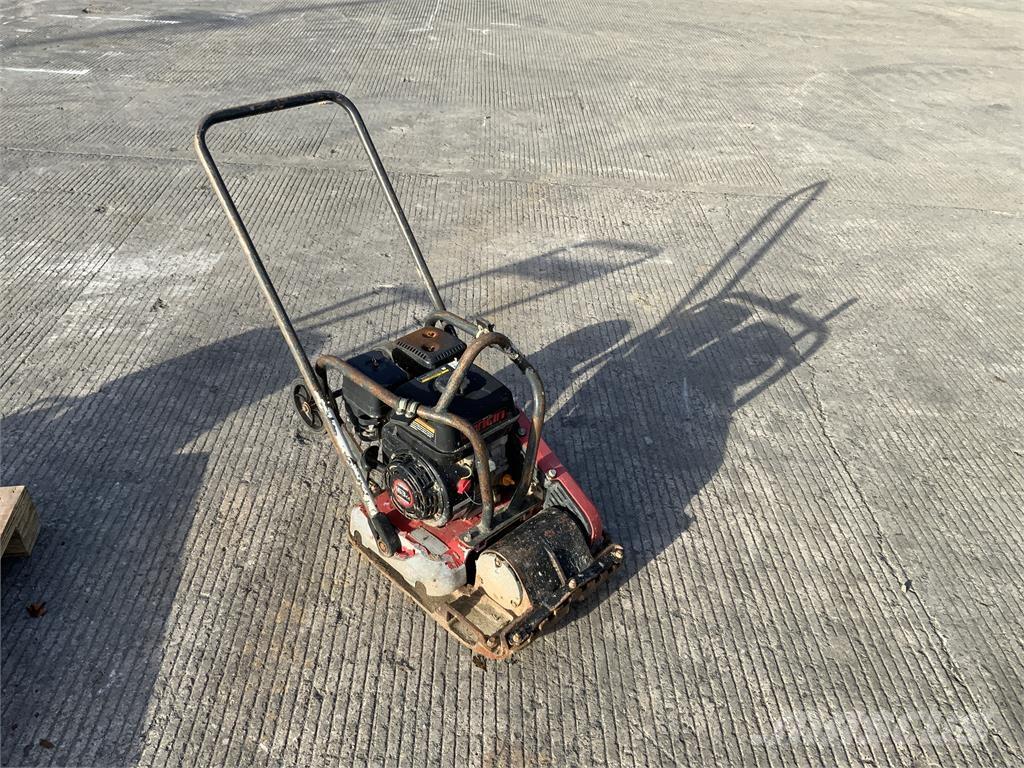 Wacker Plate Muud põllumajandusmasinad