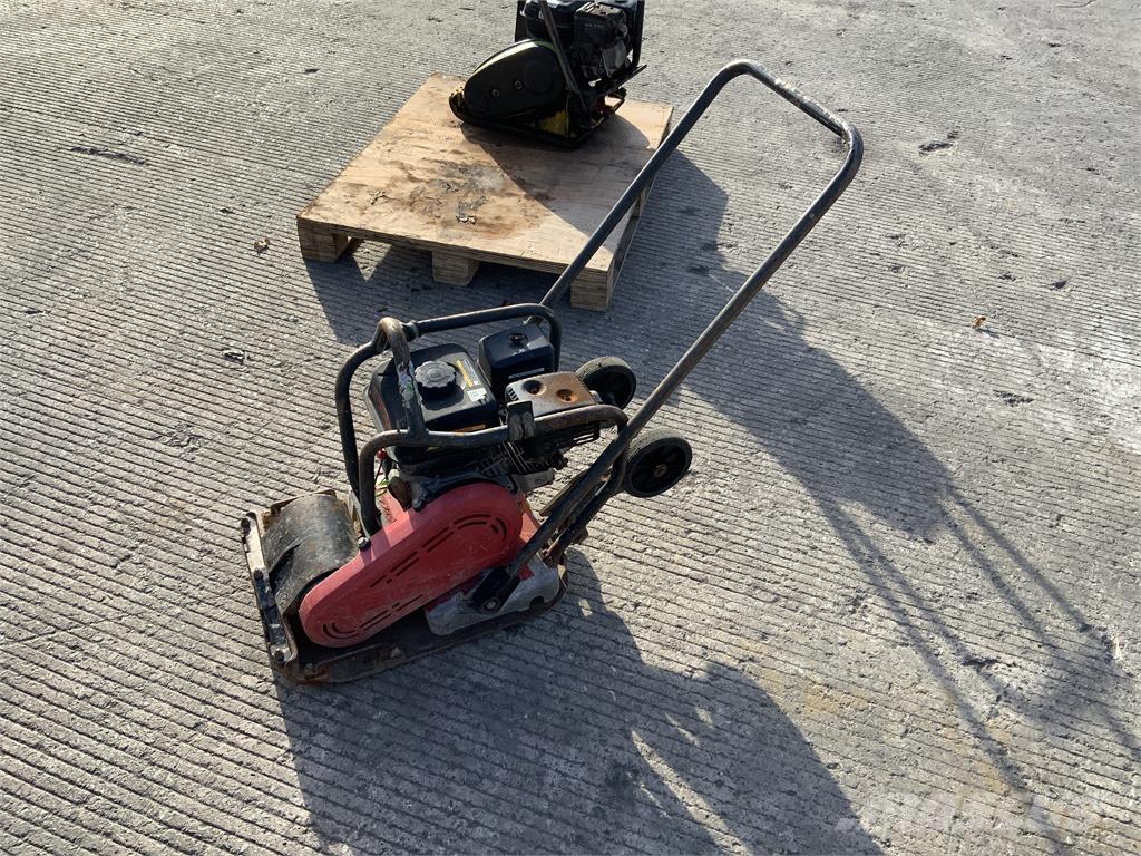 Wacker Plate Muud põllumajandusmasinad