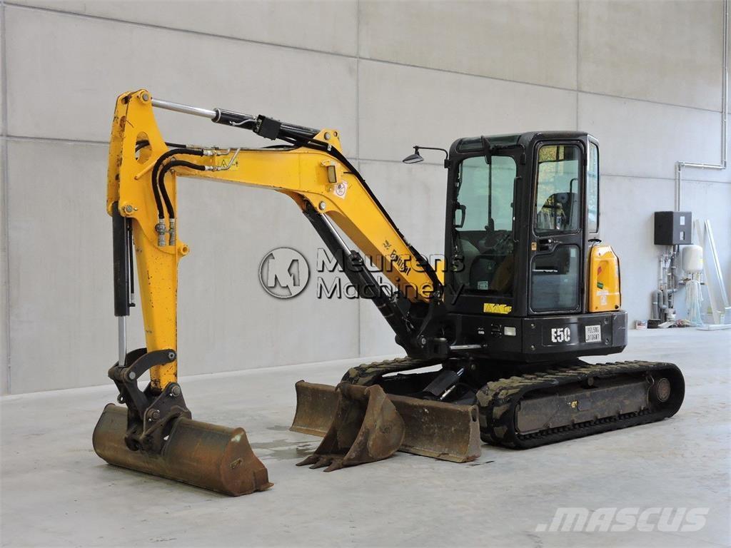 Bobcat E50 Muu