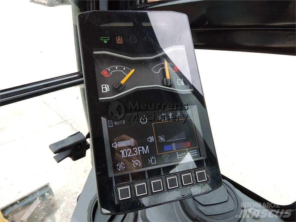 CAT 301.6 Muu