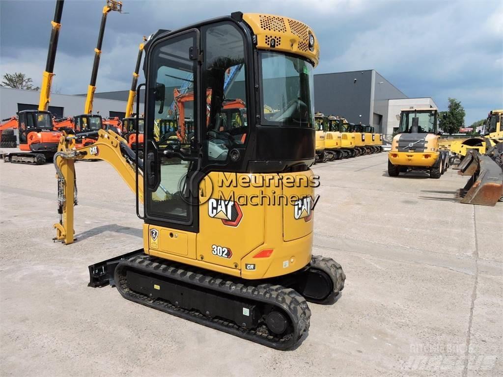 CAT 302 UNUSED Muu
