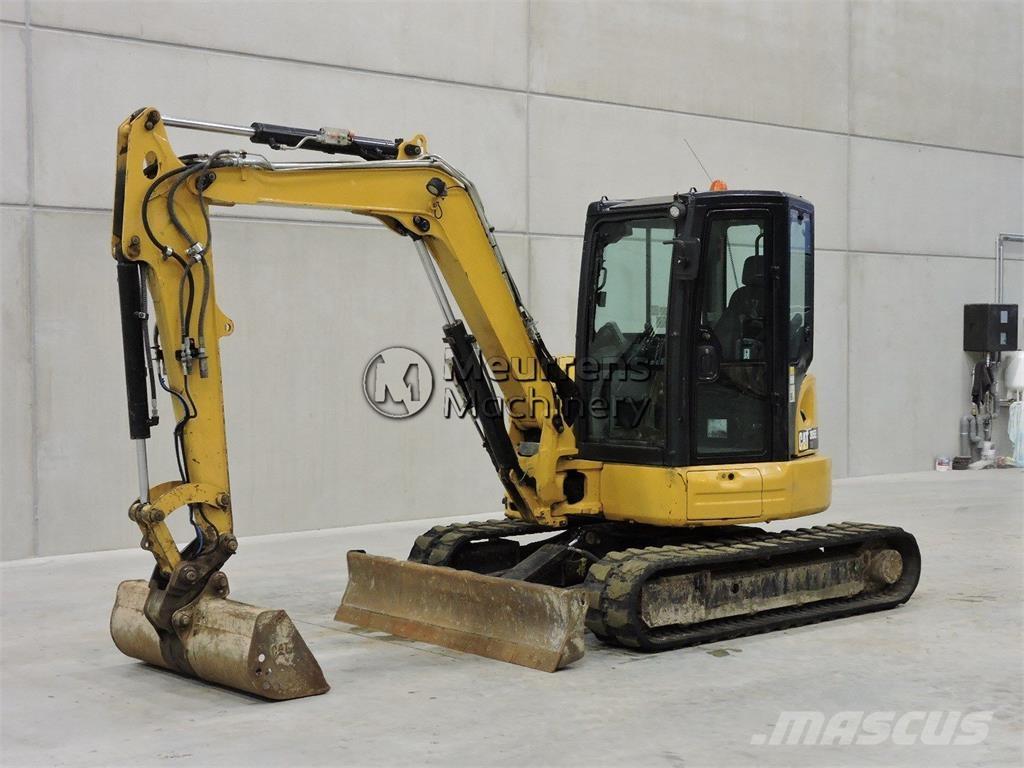 CAT 305 Muu