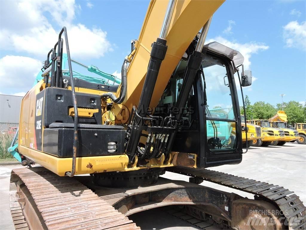 CAT 320EL Roomikekskavaatorid