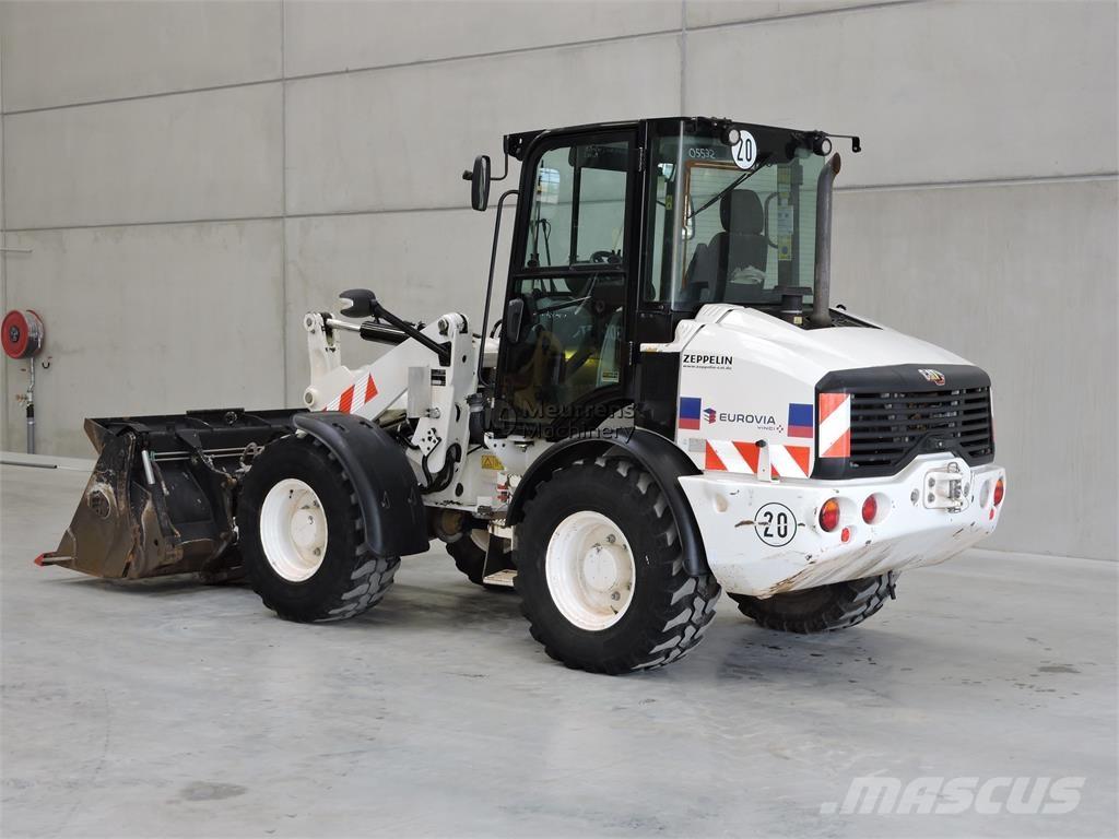 CAT 908M + FORK Rataslaadurid