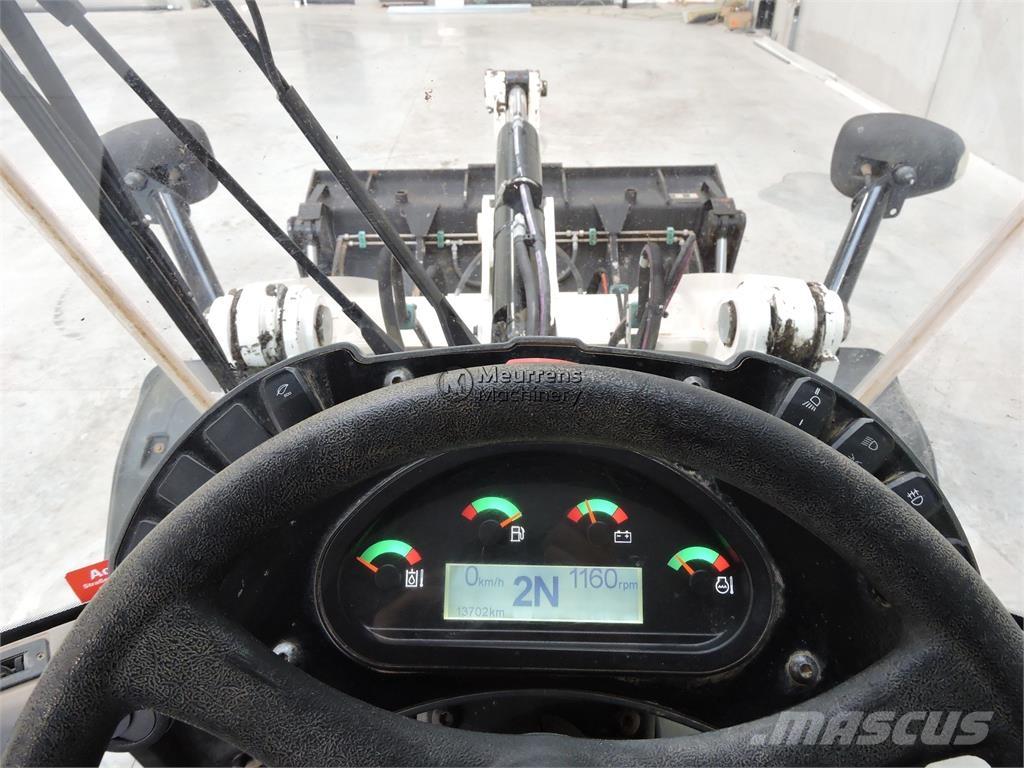CAT 908M + FORK Rataslaadurid