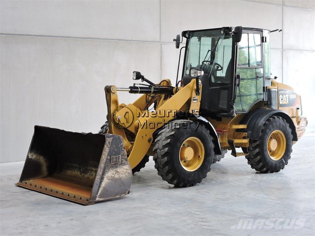 CAT 908M GERMAN Rataslaadurid