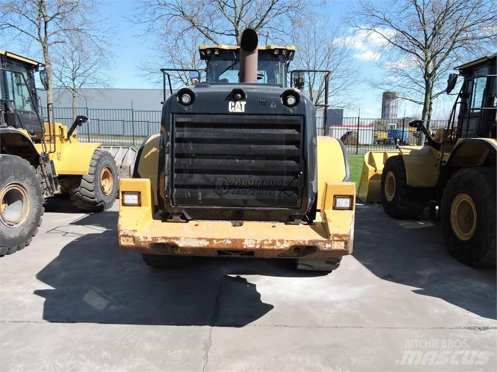 CAT 972M Rataslaadurid