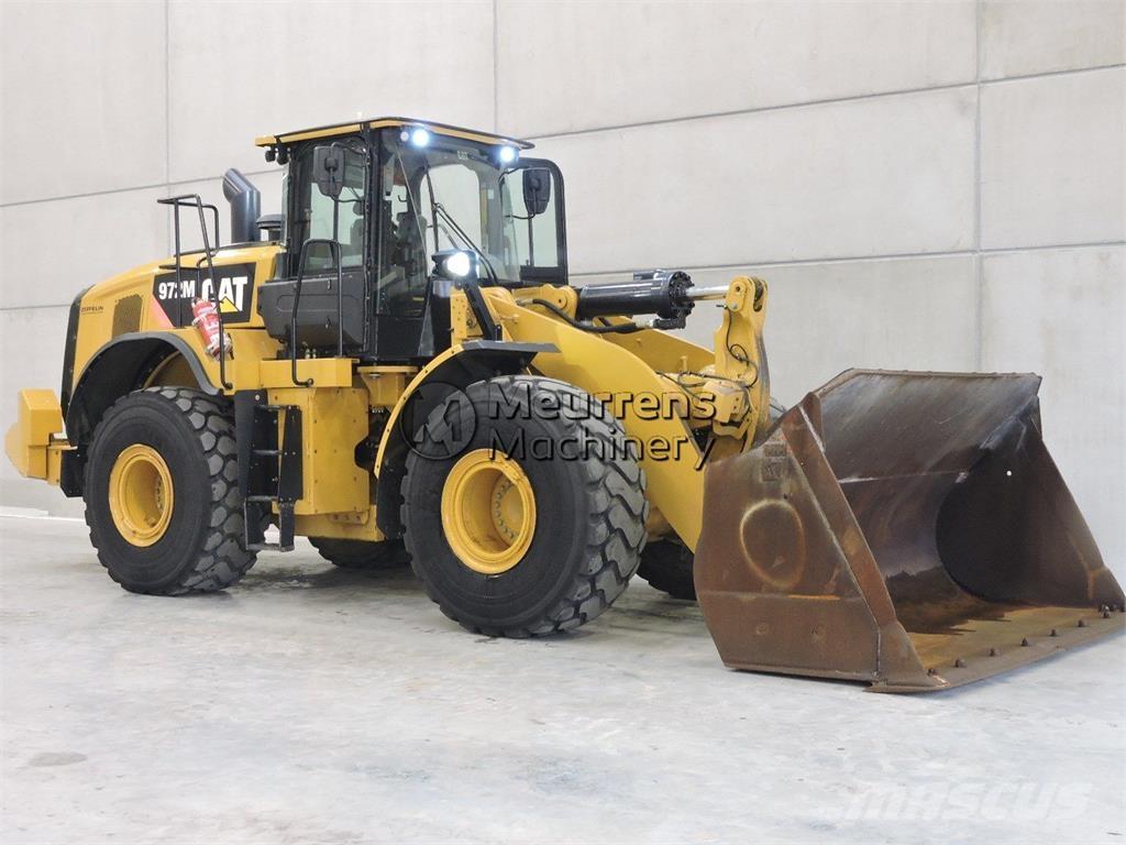 CAT 972M Rataslaadurid