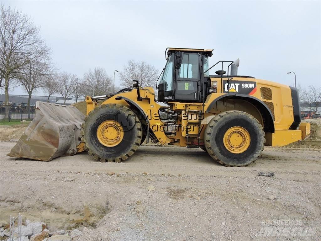 CAT 980M Rataslaadurid