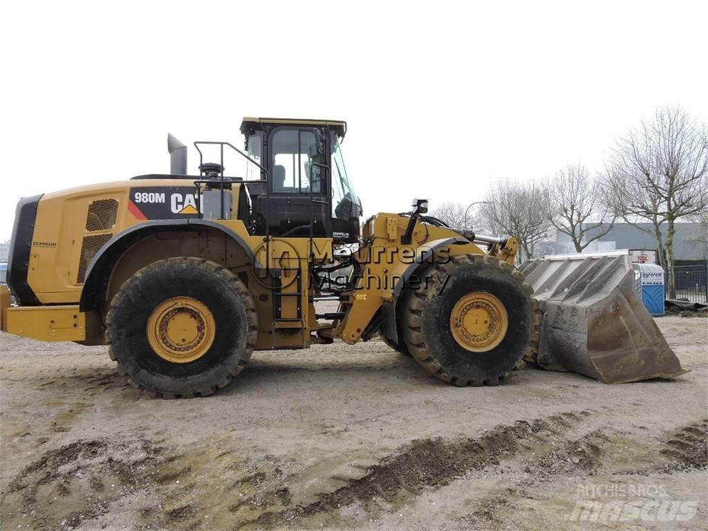 CAT 980M Rataslaadurid