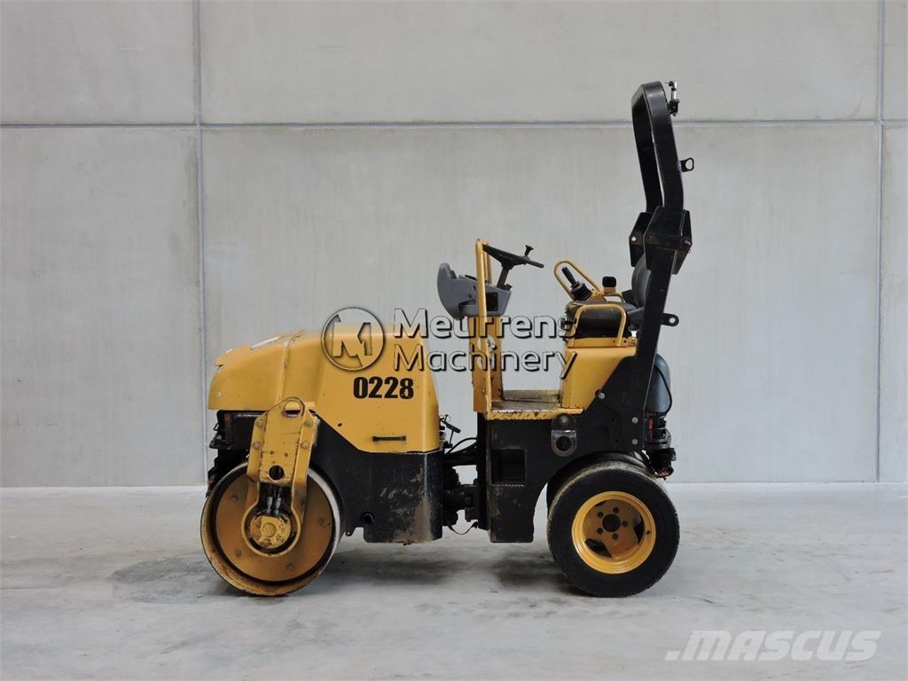 CAT CB225E Muud rullid