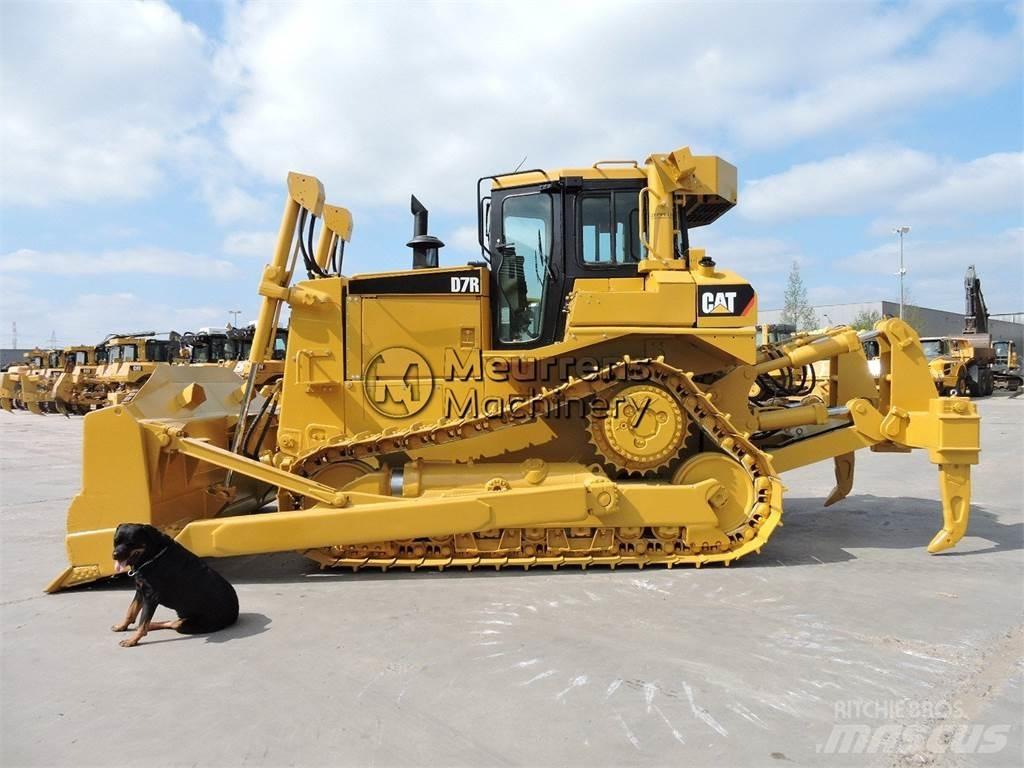 CAT D7R Buldooserid