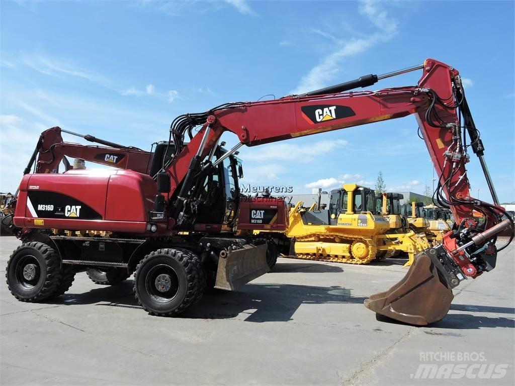 CAT M316D Ratasekskavaatorid