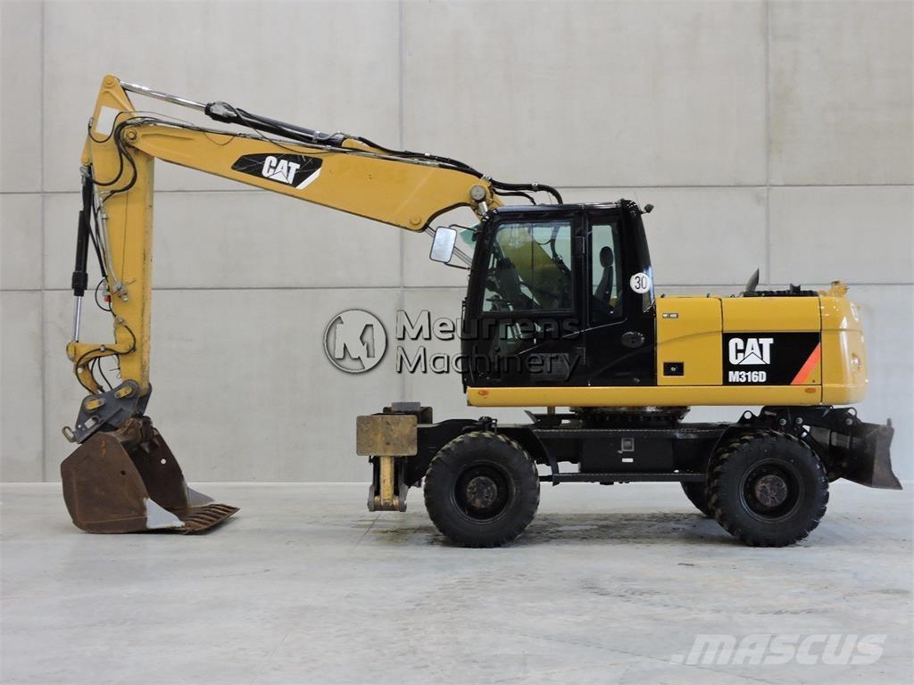 CAT M316D Ratasekskavaatorid