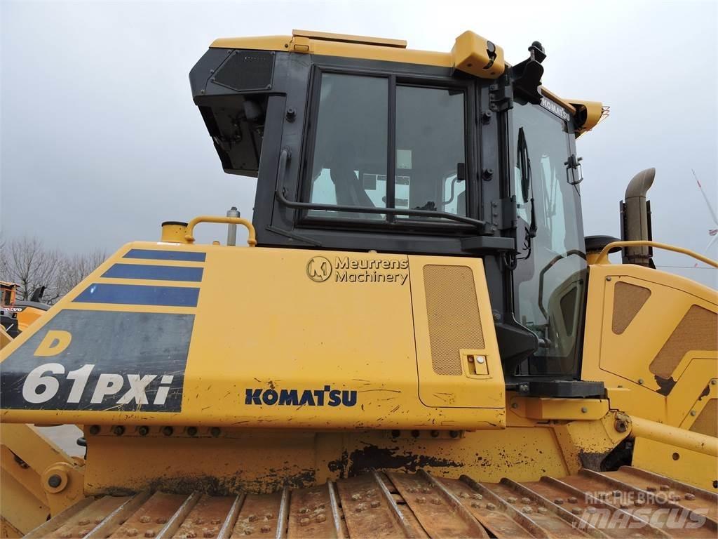 Komatsu D61PXi-24 Buldooserid