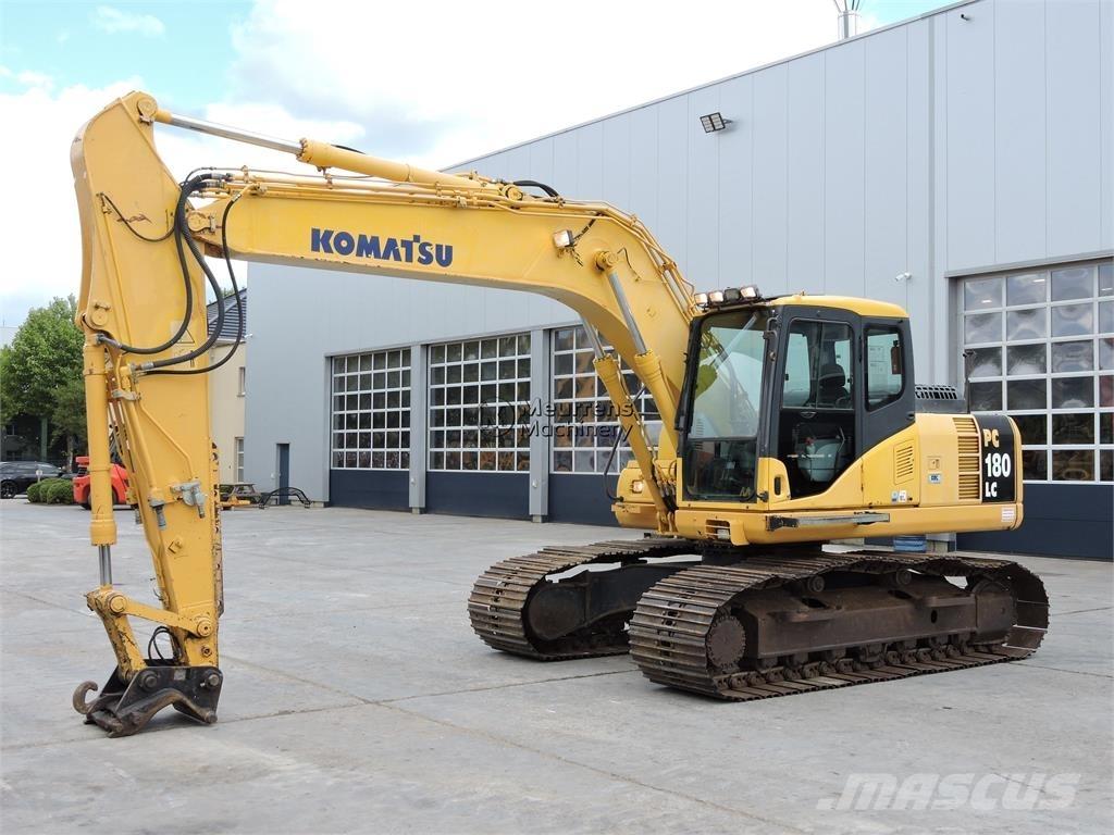 Komatsu PC180LX-7 Roomikekskavaatorid