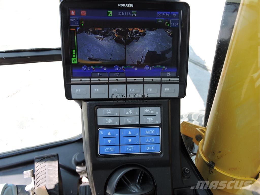 Komatsu PW148 Ratasekskavaatorid