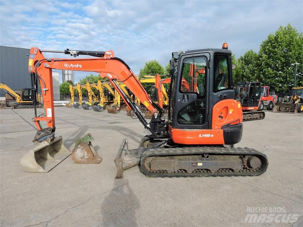 Kubota U48-4 Muu