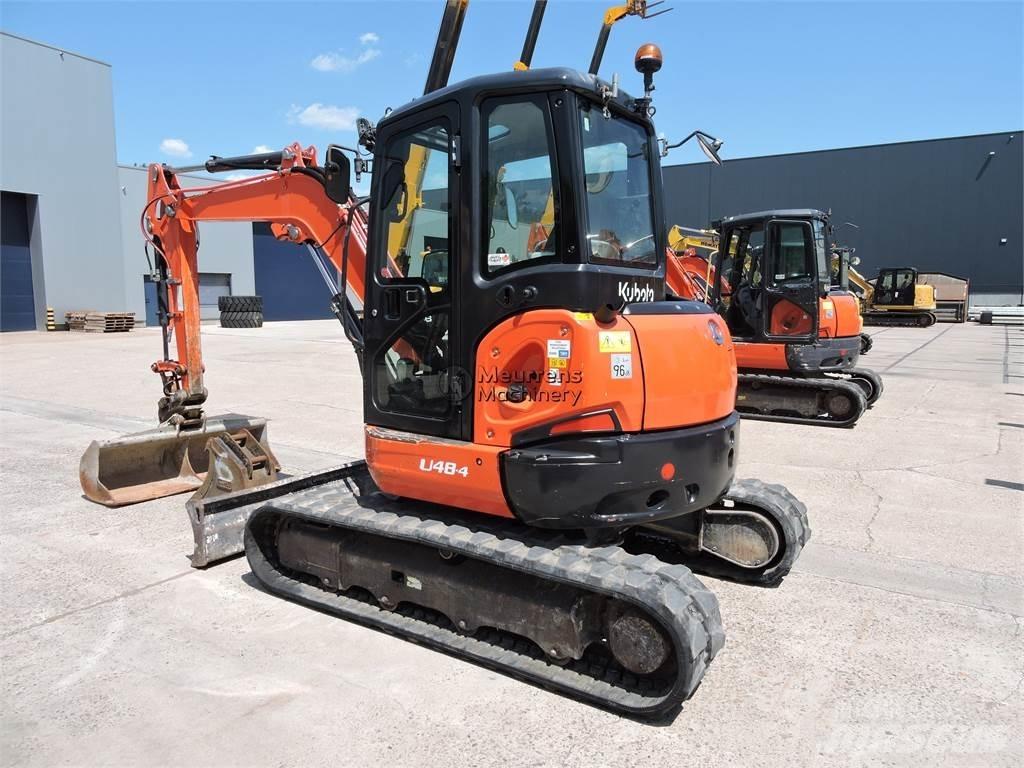 Kubota U48-4 Muu