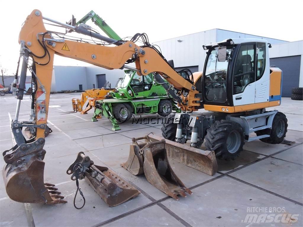 Liebherr A910 Ratasekskavaatorid