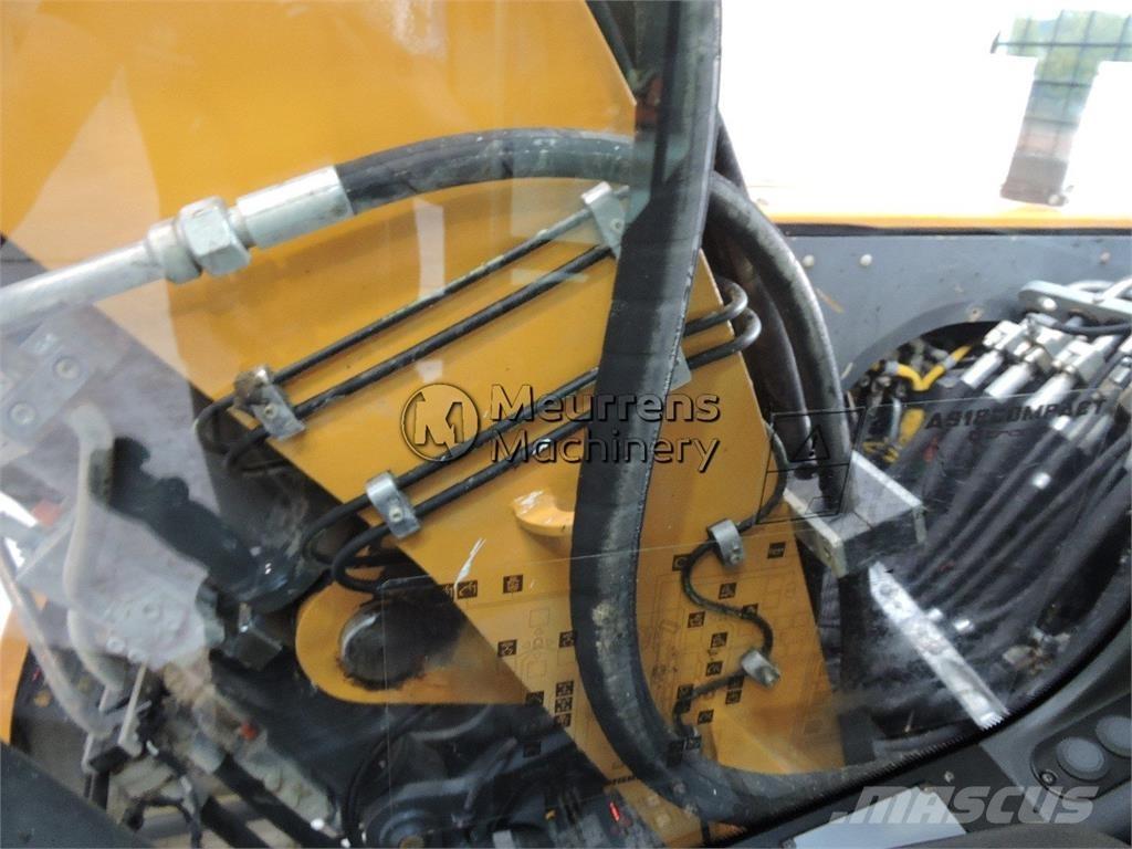 Liebherr A918 Ratasekskavaatorid