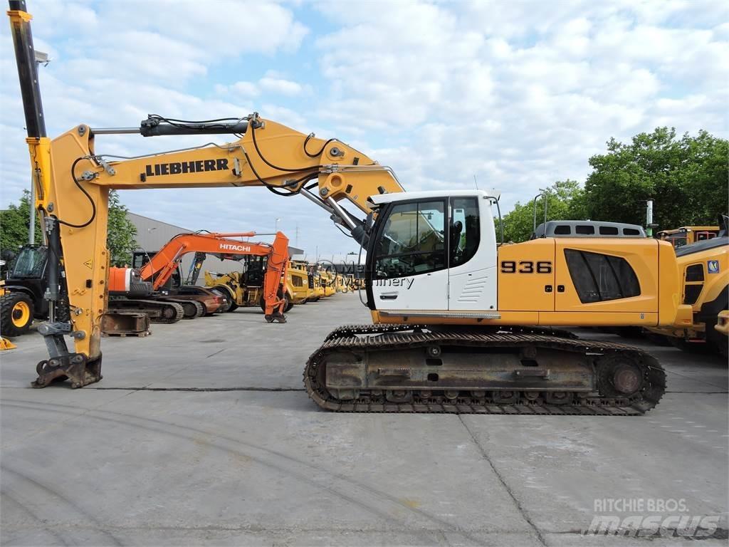 Liebherr R936LC Roomikekskavaatorid