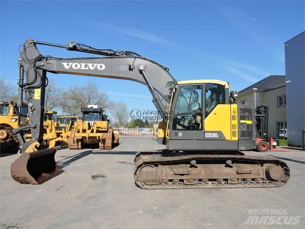Volvo ECR235EL Roomikekskavaatorid