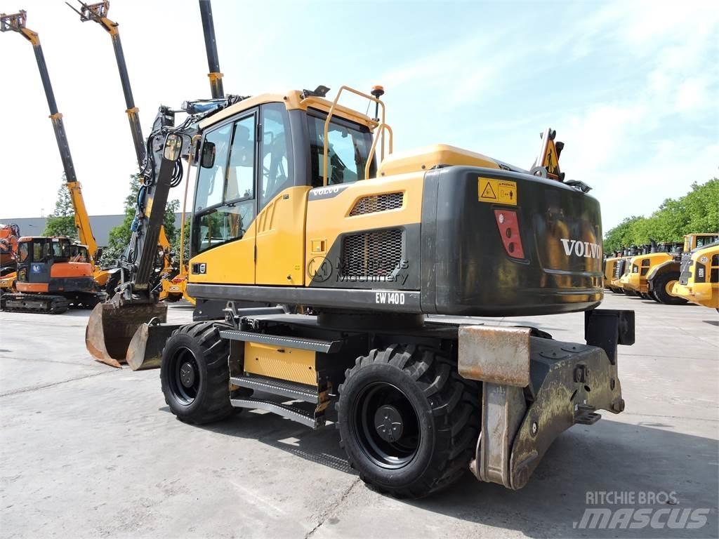 Volvo EW140D Ratasekskavaatorid