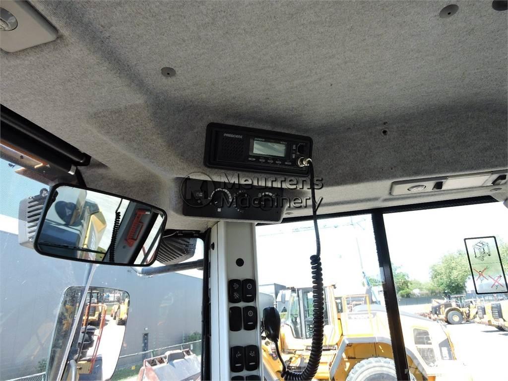 Volvo L120H Rataslaadurid