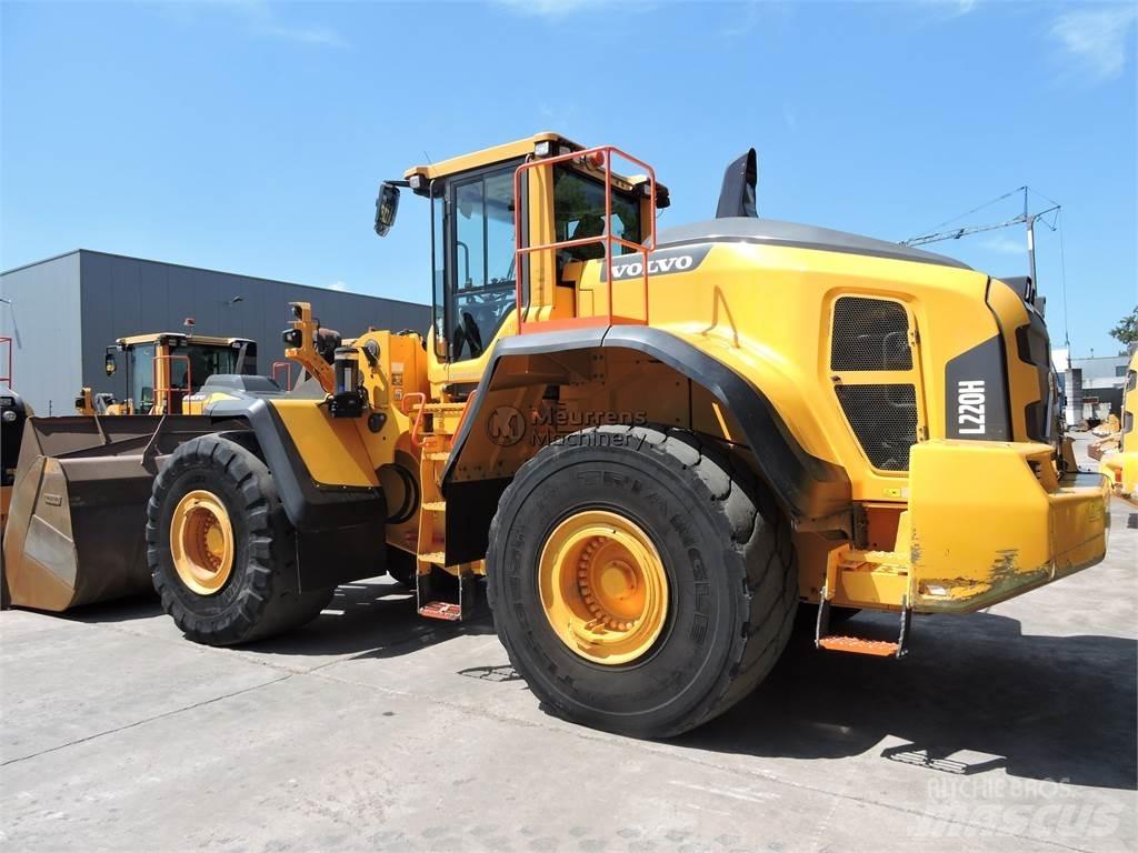 Volvo L220H Rataslaadurid