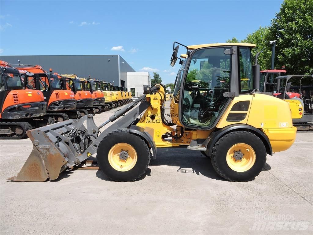 Volvo L25F + FORK Rataslaadurid